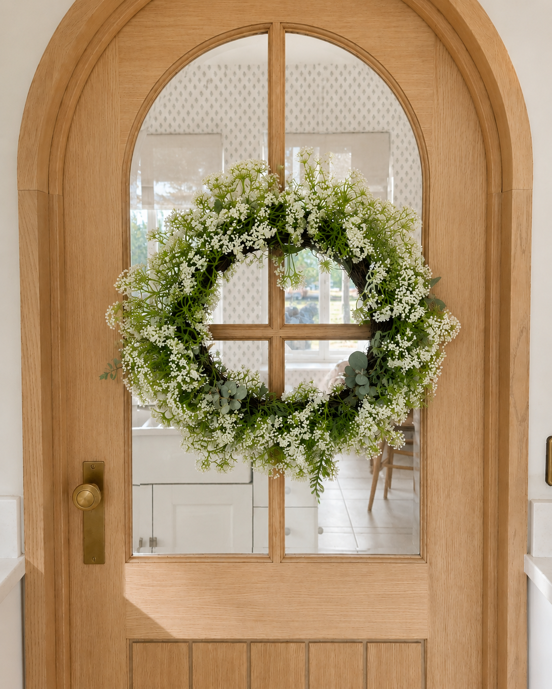 Queen Annes Lace Wreath - White
