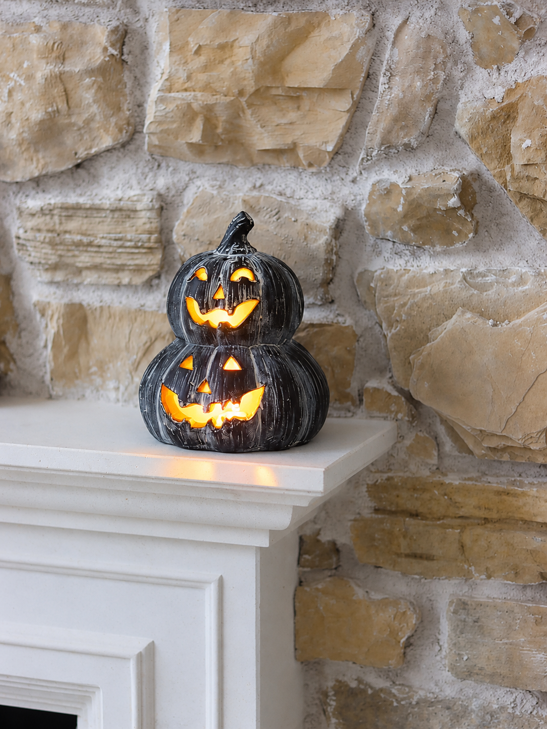 Stacked Terracotta Jack O Lantern – Black