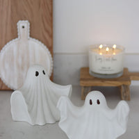 Set of 2 Spooky Ghosts – White