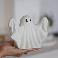 Set of 2 Spooky Ghosts – White