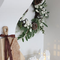 Christmas Wreath - Pine Cone Berry