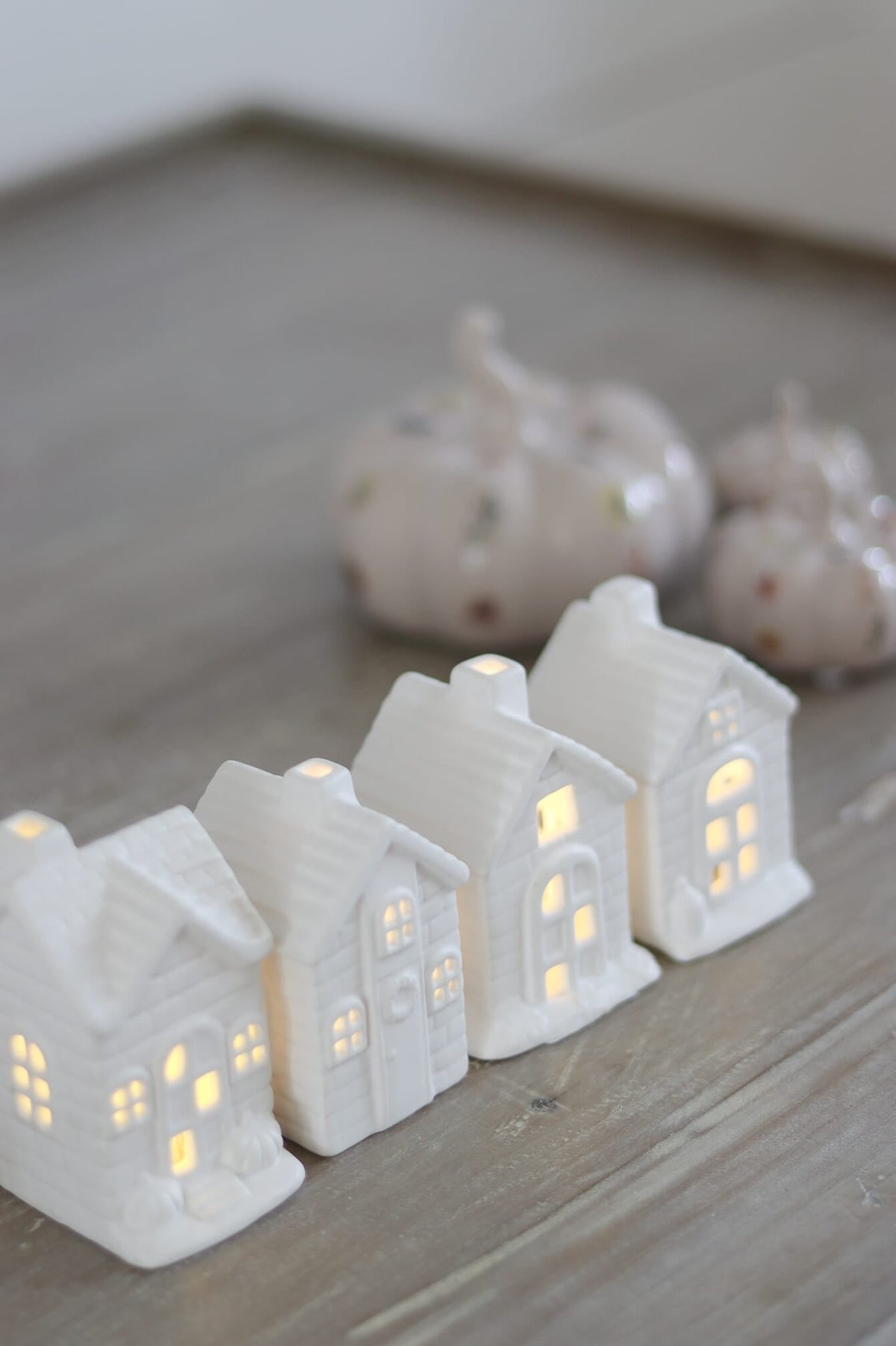 LED Small Ceramic houses - Autumn 4pc