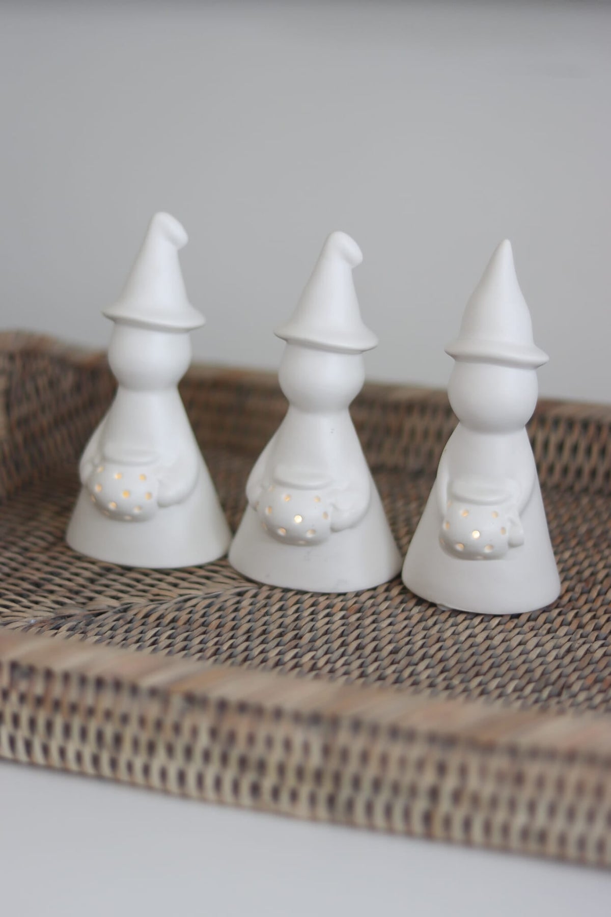 LED Ceramic Witches - Cauldron 3pc