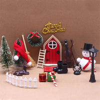 Christmas Accesories String Hat DollHouse Elf Kit Wreath Mini Tree Fairy House Simulation Scene Model Miniature Elf Door