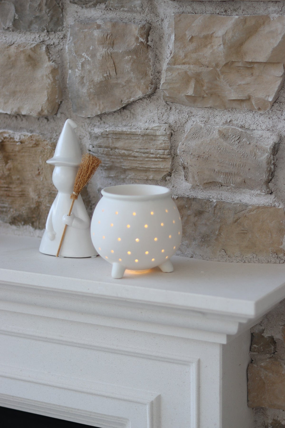 LED Ceramic Cauldron