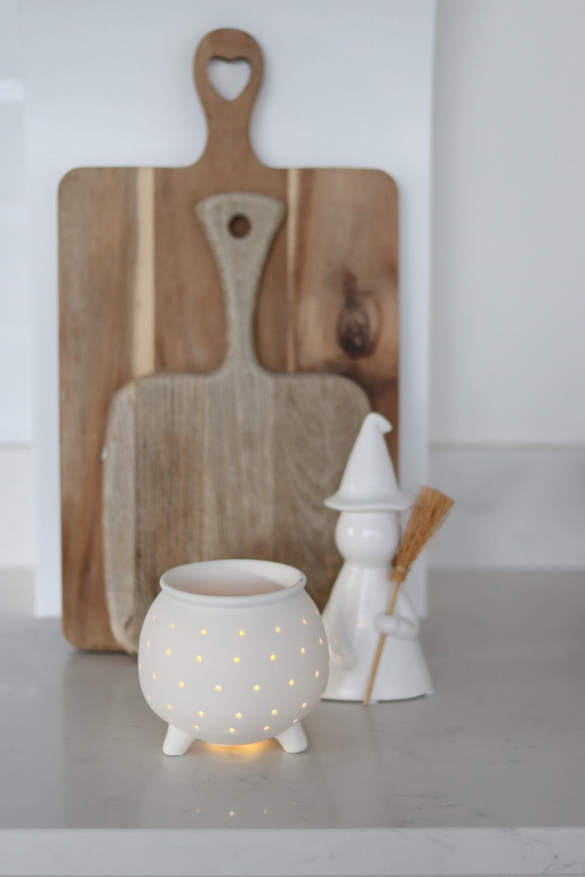 LED Ceramic Cauldron